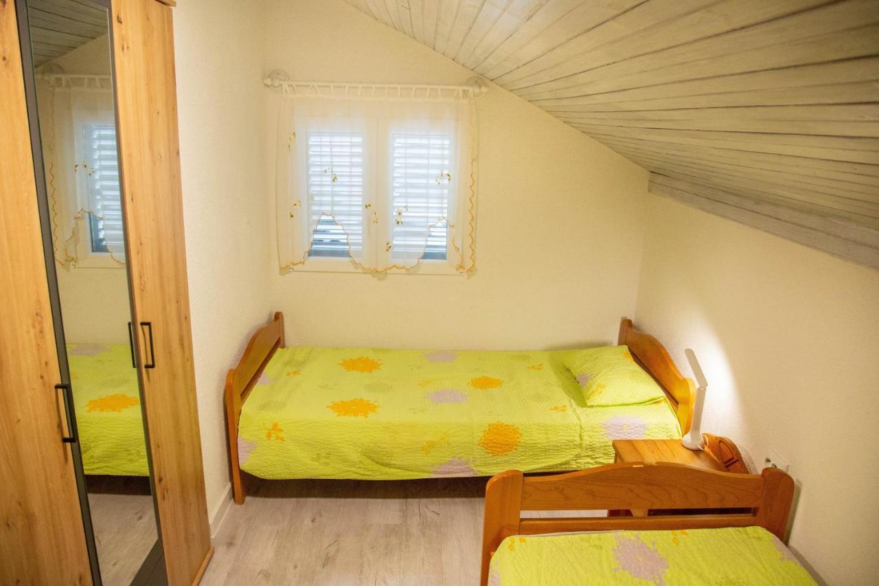 Apartments By The Sea Milna, Vis - 8895 Rukavac  Ngoại thất bức ảnh