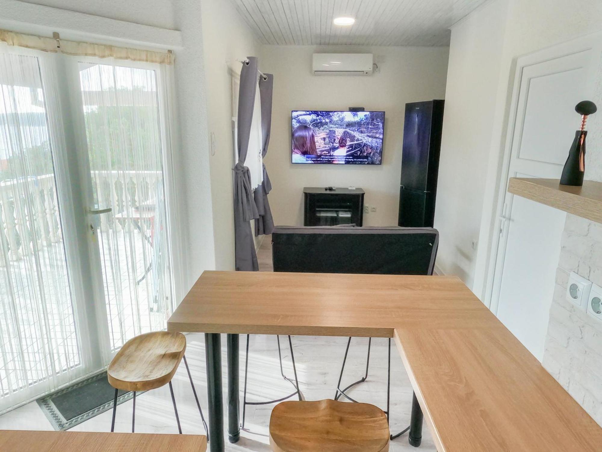 Apartments By The Sea Milna, Vis - 8895 Rukavac  Phòng bức ảnh