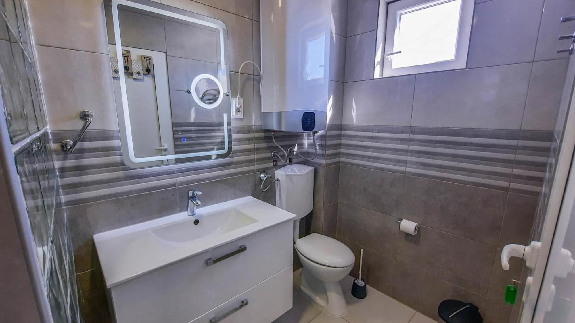 Apartments By The Sea Milna, Vis - 8895 Rukavac  Phòng bức ảnh