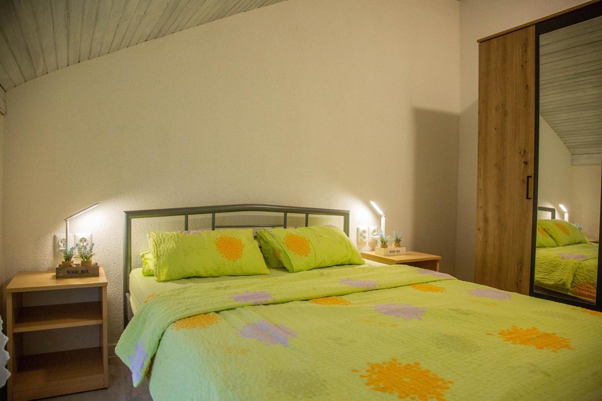 Apartments By The Sea Milna, Vis - 8895 Rukavac  Phòng bức ảnh